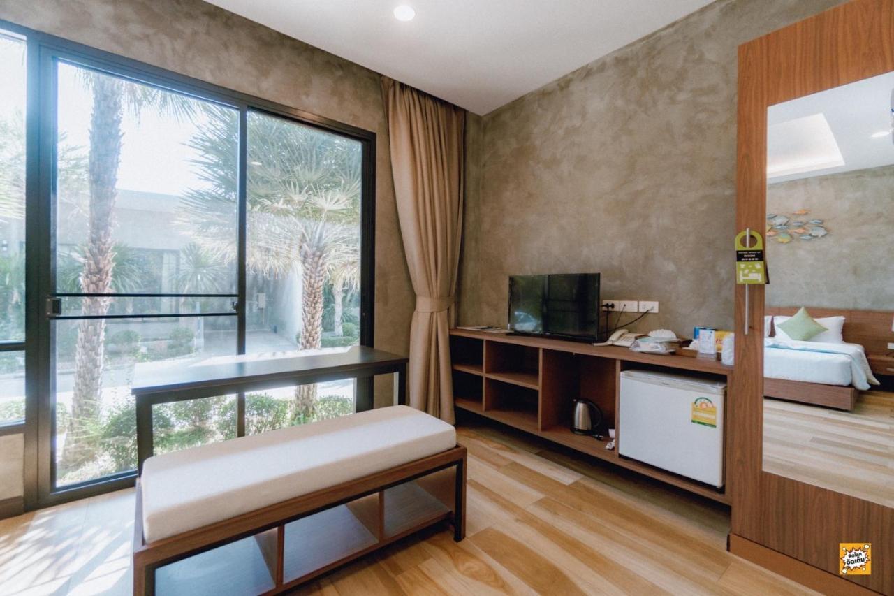 Blue River Resort Phitsanulok Exterior photo