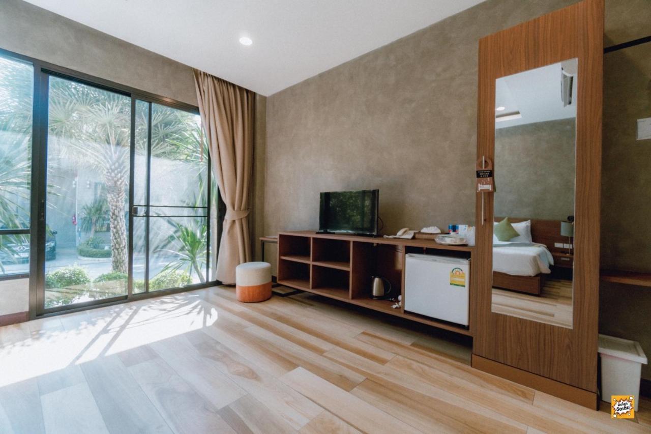Blue River Resort Phitsanulok Exterior photo