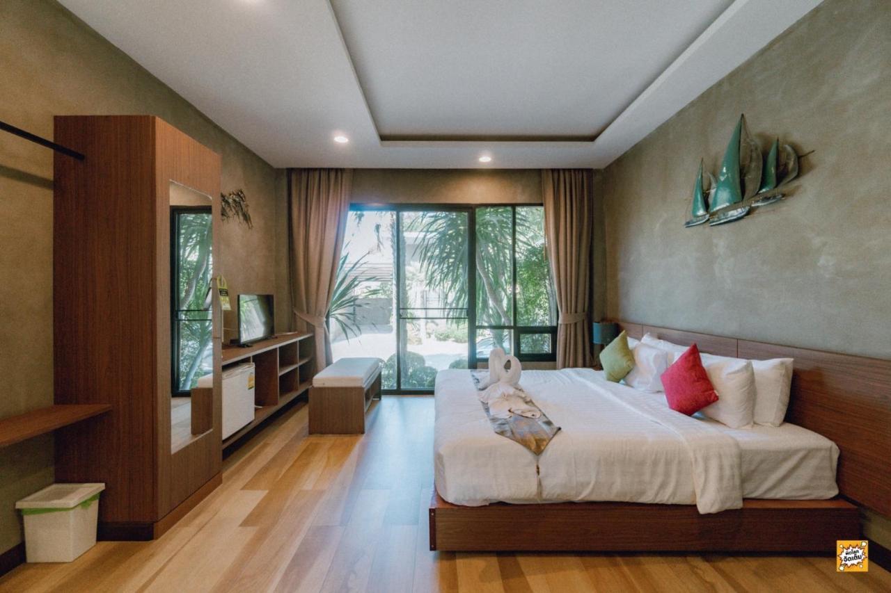 Blue River Resort Phitsanulok Exterior photo