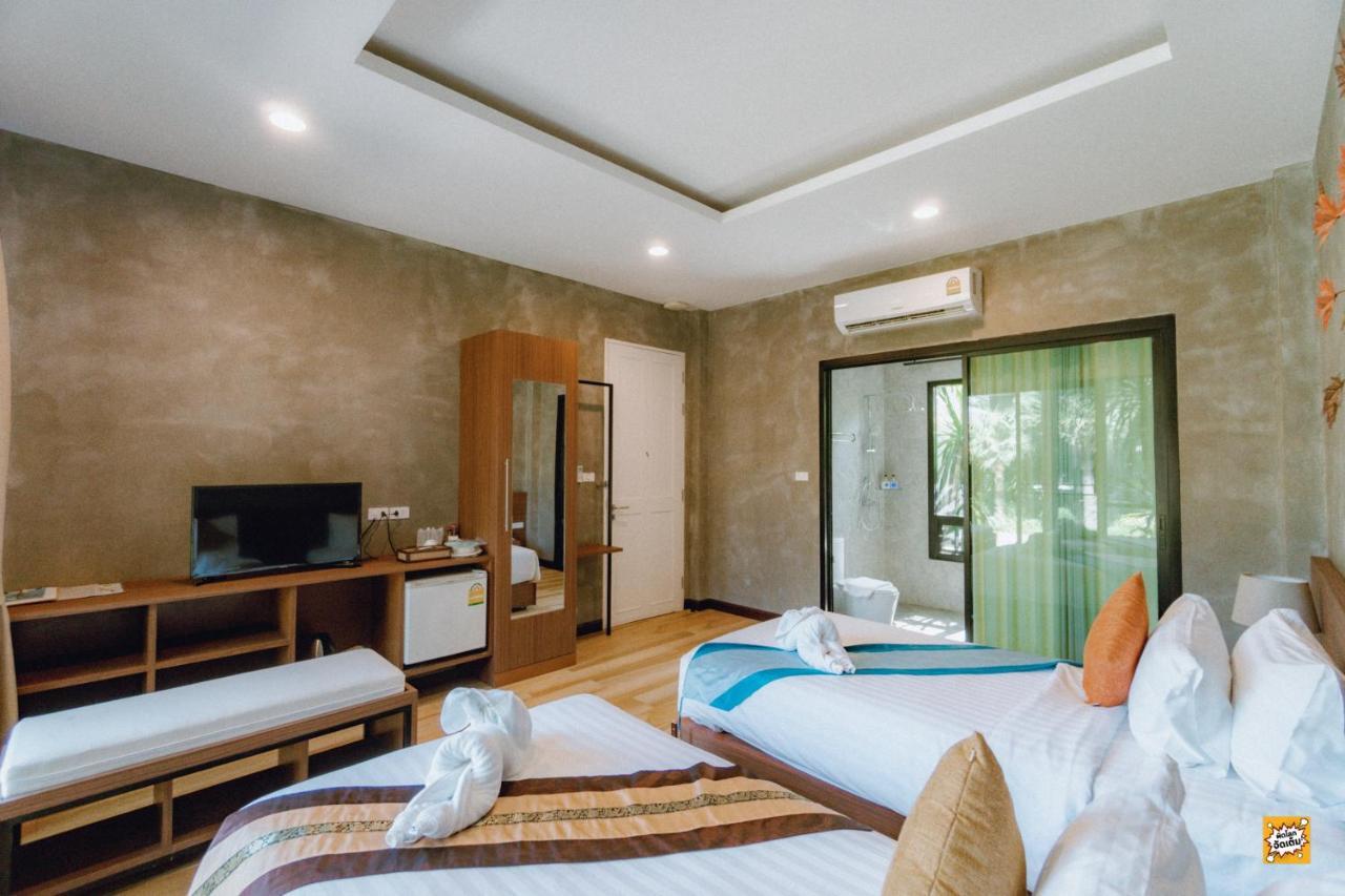 Blue River Resort Phitsanulok Exterior photo